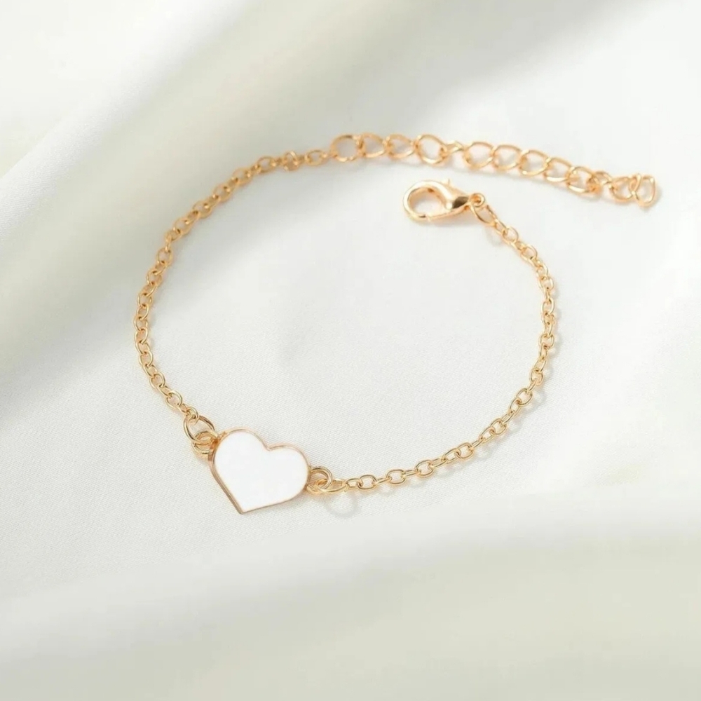 Bracelet With white heart